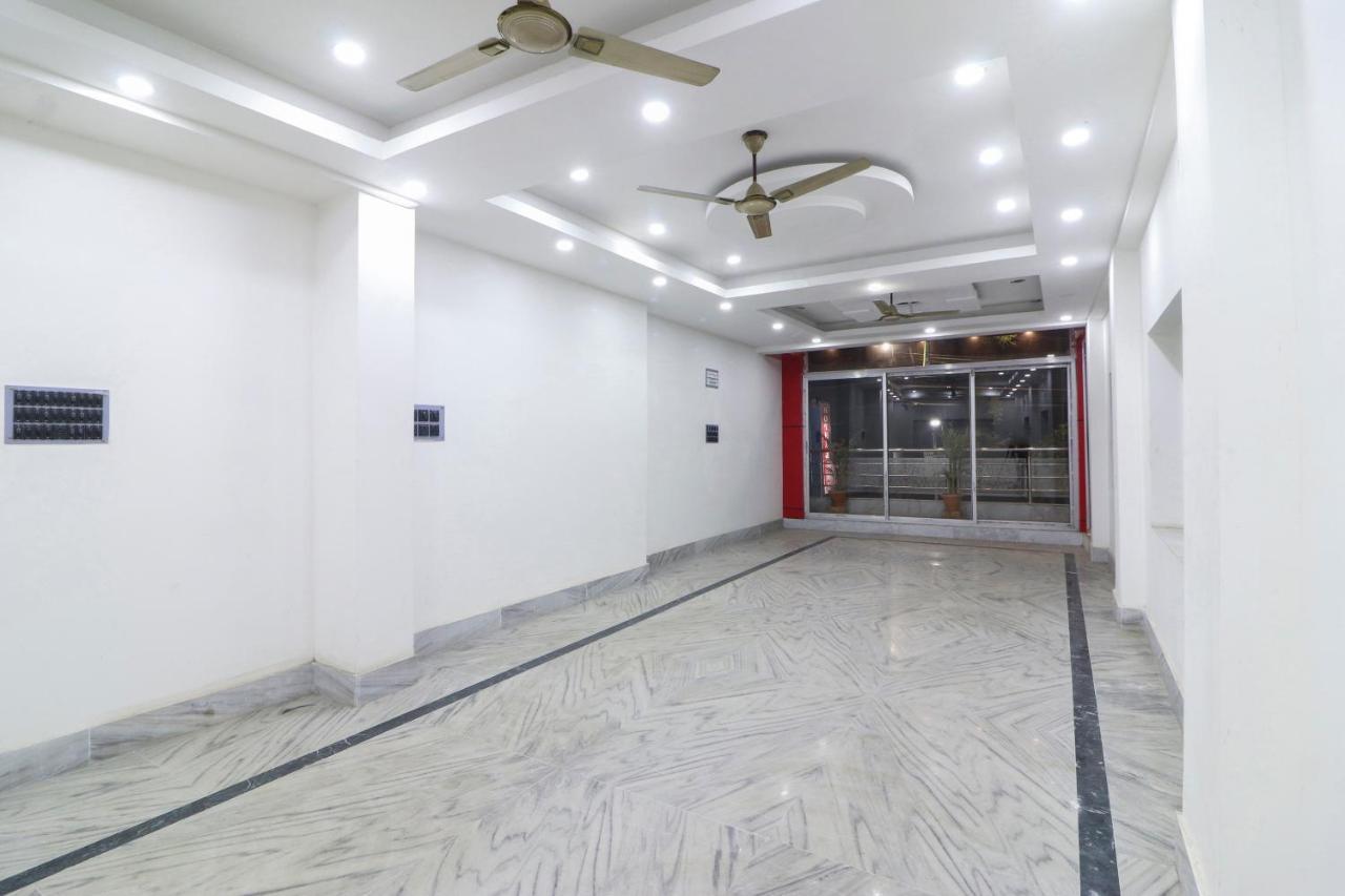 Spot On 49584 Asmi Hotel Hugli-Chinsurah Extérieur photo