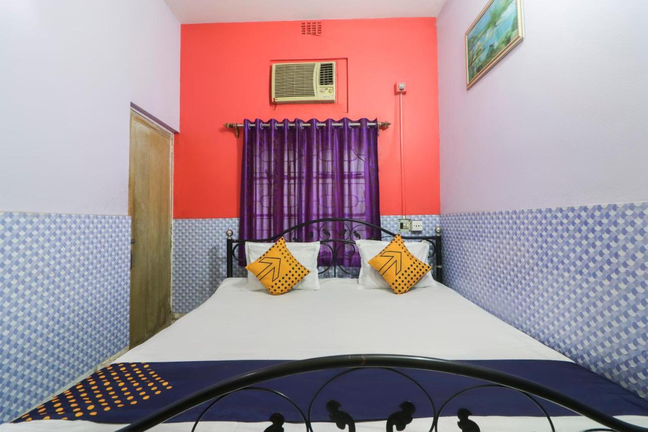 Spot On 49584 Asmi Hotel Hugli-Chinsurah Extérieur photo